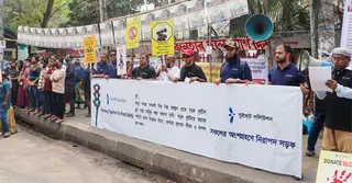 সড়ক নিরাপত্তা বিষয়ে সচেতনতামূলক কার্যক্রম অনুষ্ঠিত